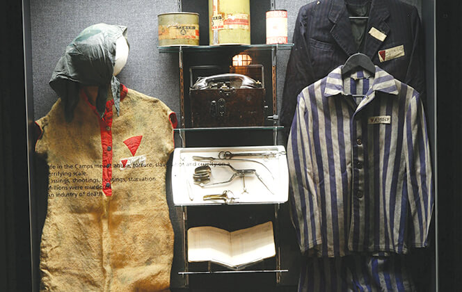 Card_Wide_Holocaust_Artifacts